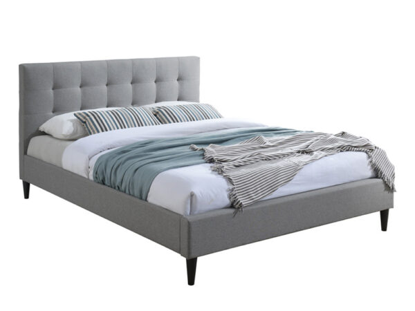 מיטה זוגית 140×190 מרופדת בד עם ראש מיטה מעוצב דגם Mira