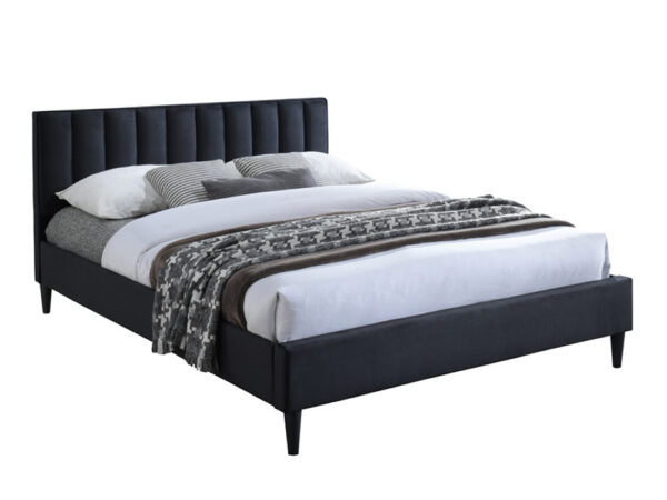 מיטה זוגית 140×190 מרופדת בד קטיפתי בגוון שחור דגם Amelia Black