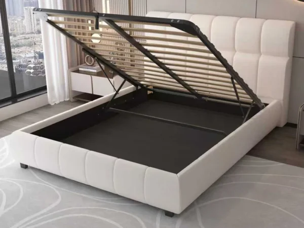 מיטה זוגית 140×190 מרופדת בד רחיץ עם ארגז מצעים דגם Monaco Cream